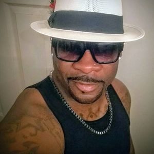 Meet your Posher, Lee jr.